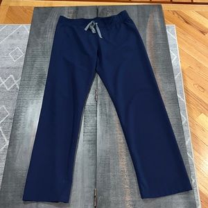 FIGS Womens Scrub pants Medium